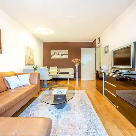 Beautiful 3-room In Laatzen Near Messe * Hannover