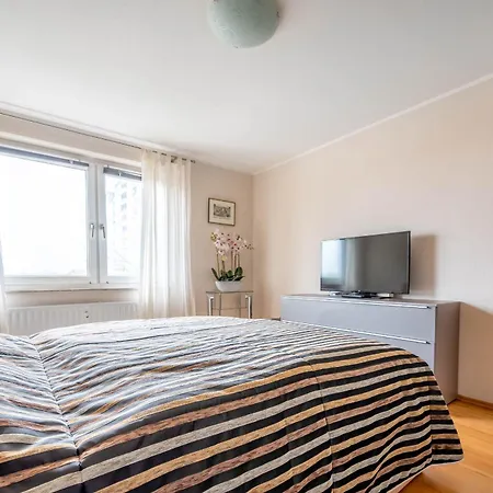 Daire Beautiful 3-room In Laatzen Near Messe *
